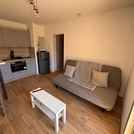 Apartament Beau Studio 300 M De La Plage Avec Parking La Ciotat Zewnętrze zdjęcie