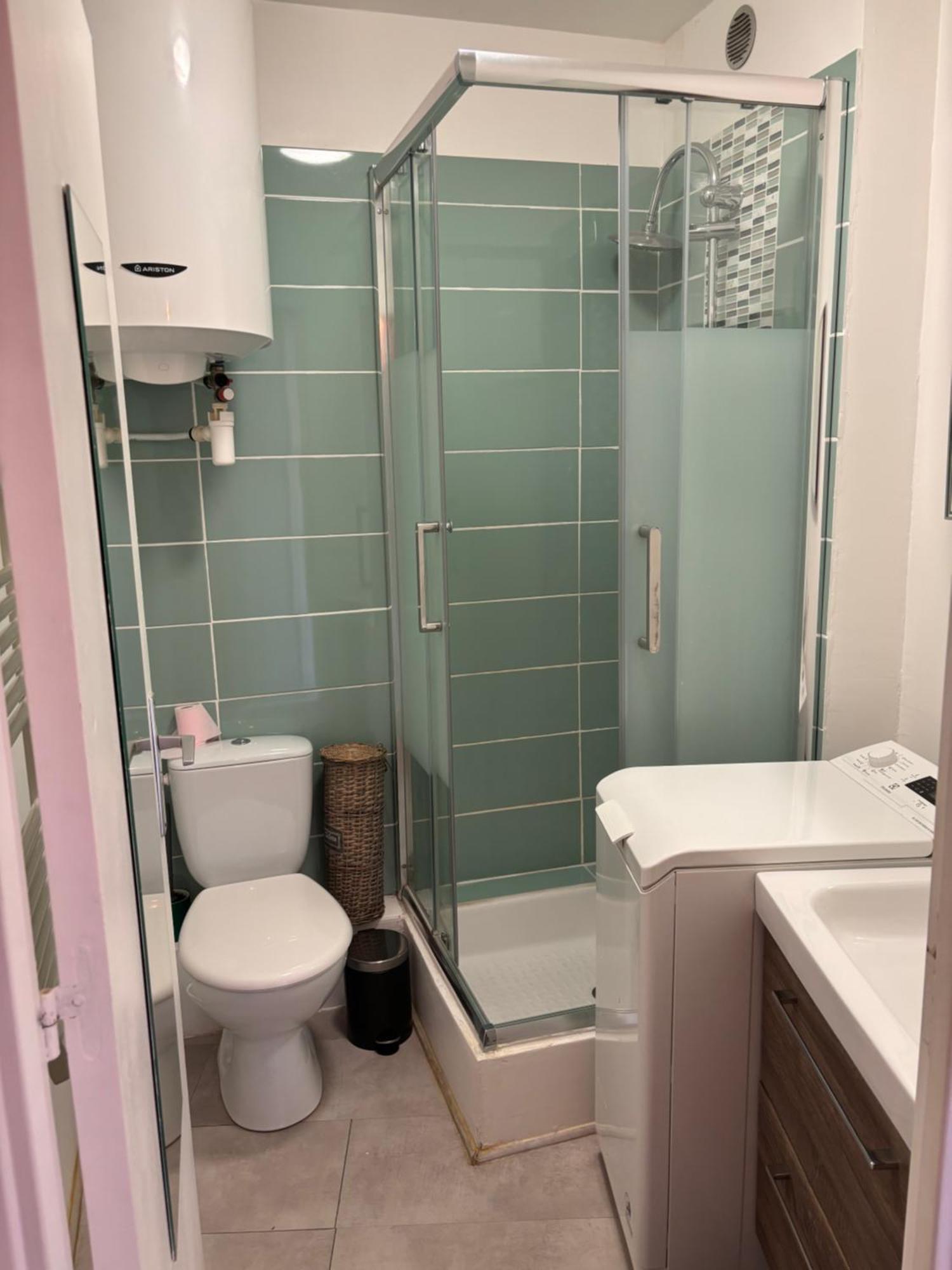 Apartament Beau Studio 300 M De La Plage Avec Parking La Ciotat Zewnętrze zdjęcie